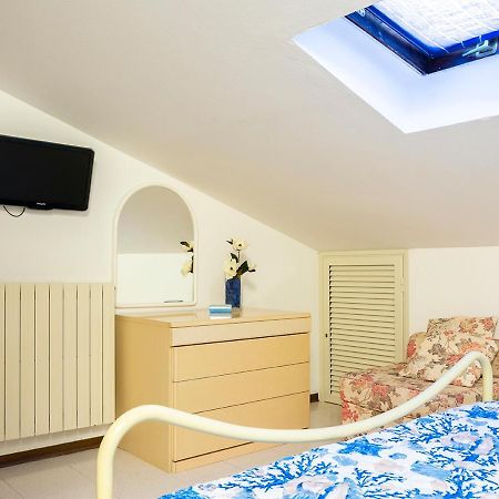 Appartamenti La Casina Porto Azzurro Exterior foto